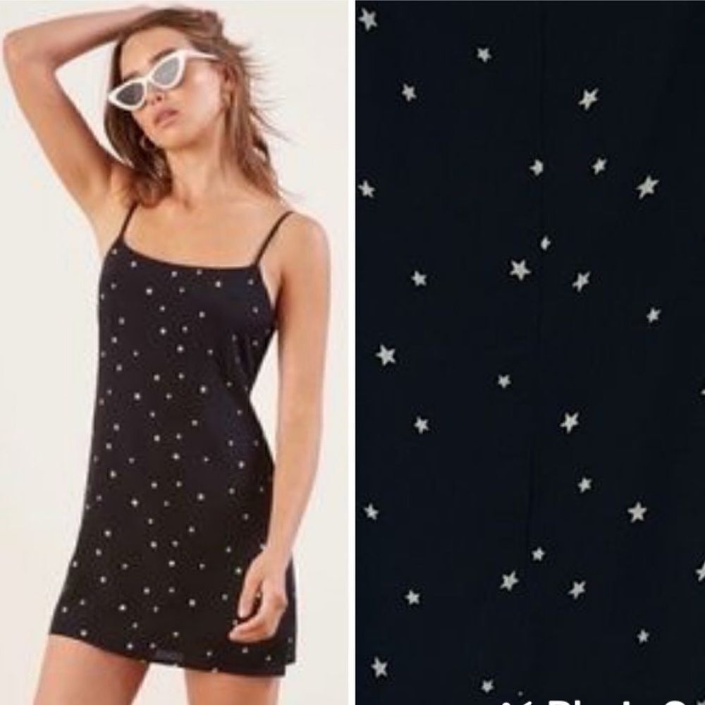 Reformation Lindsay Mini Dress Satellite
Star Slip Size 2